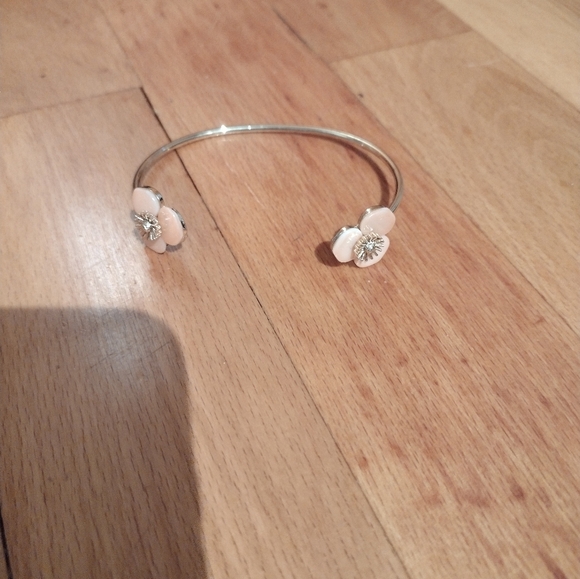 Pink and Gold Flower Bangle - Picture 2 of 3